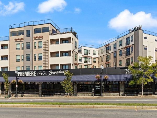 519 Broadway, Unit 305, Somerville, MA 02145