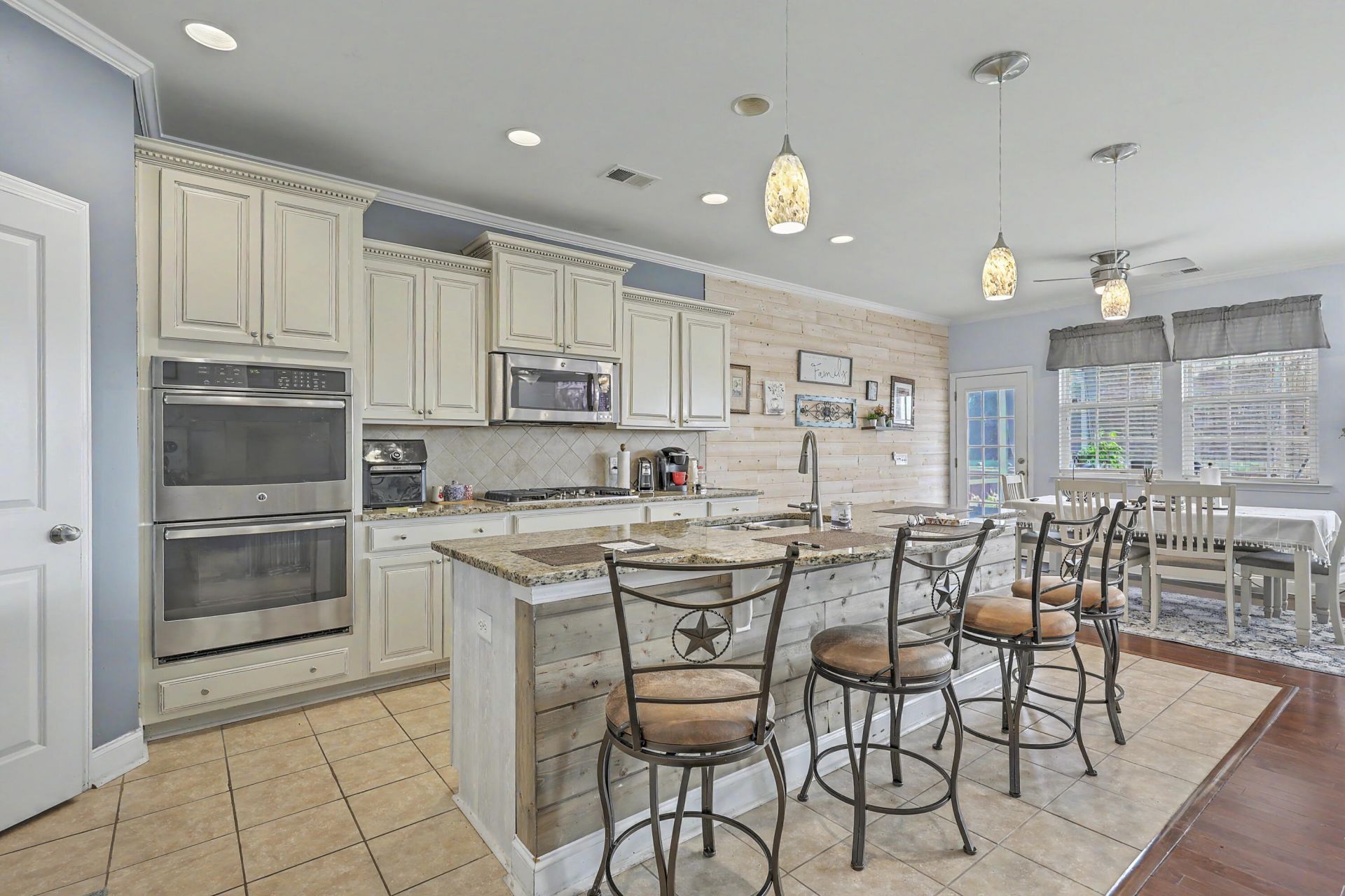 141 Lindera Preserve Boulevard Photo 10