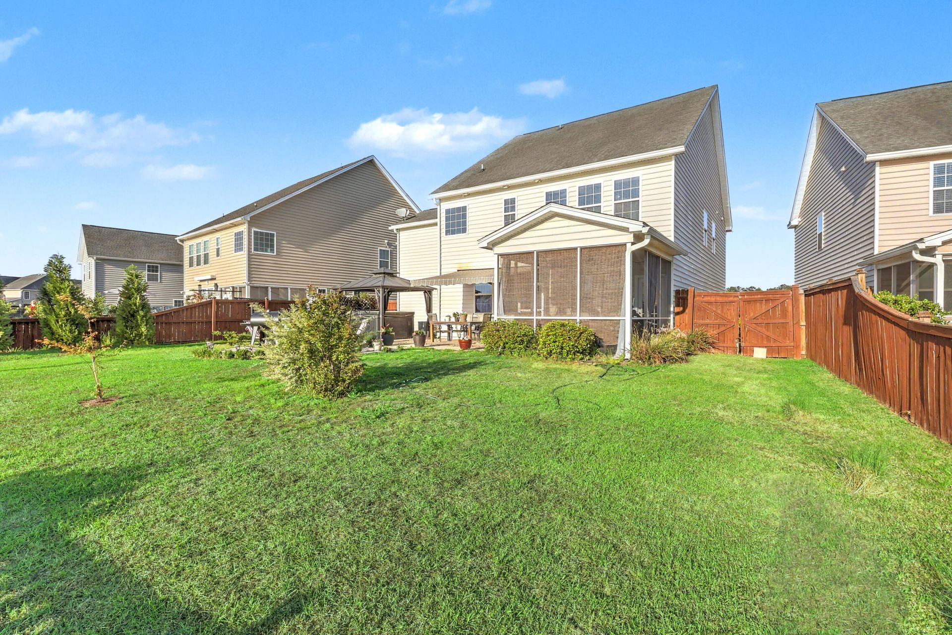 141 Lindera Preserve Boulevard Photo 31