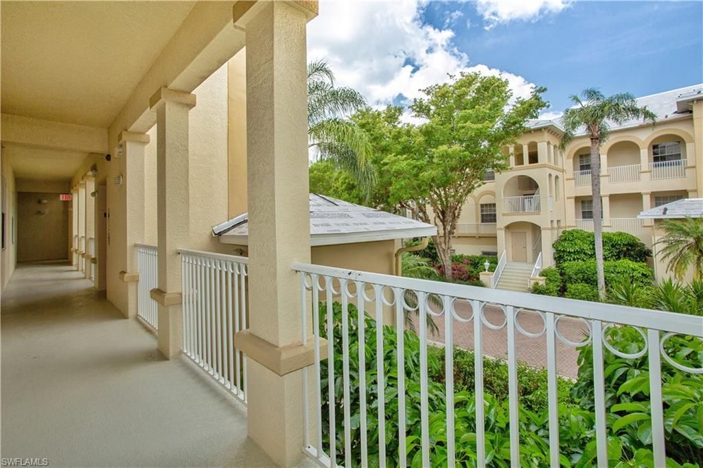 825 Bentwater Cir, Unit 101, Naples, FL 34108 Photo