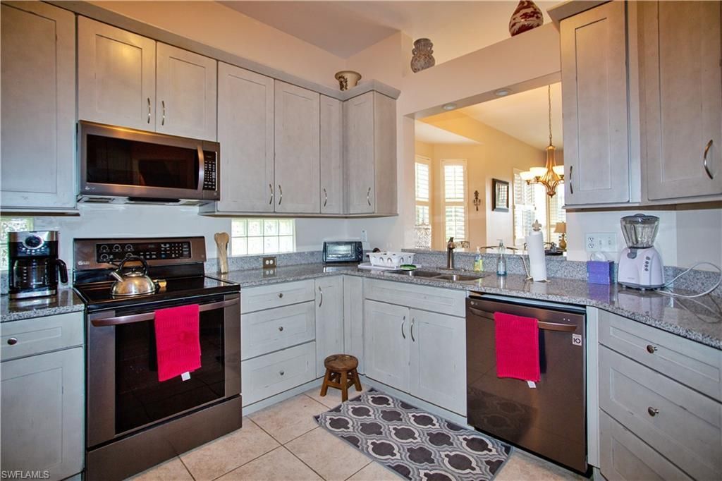 825 Bentwater Cir, Unit 101, Naples, FL 34108 Photo