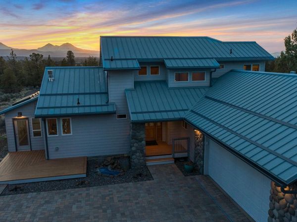 65230 Smokey Ridge Road, Bend, OR 97703