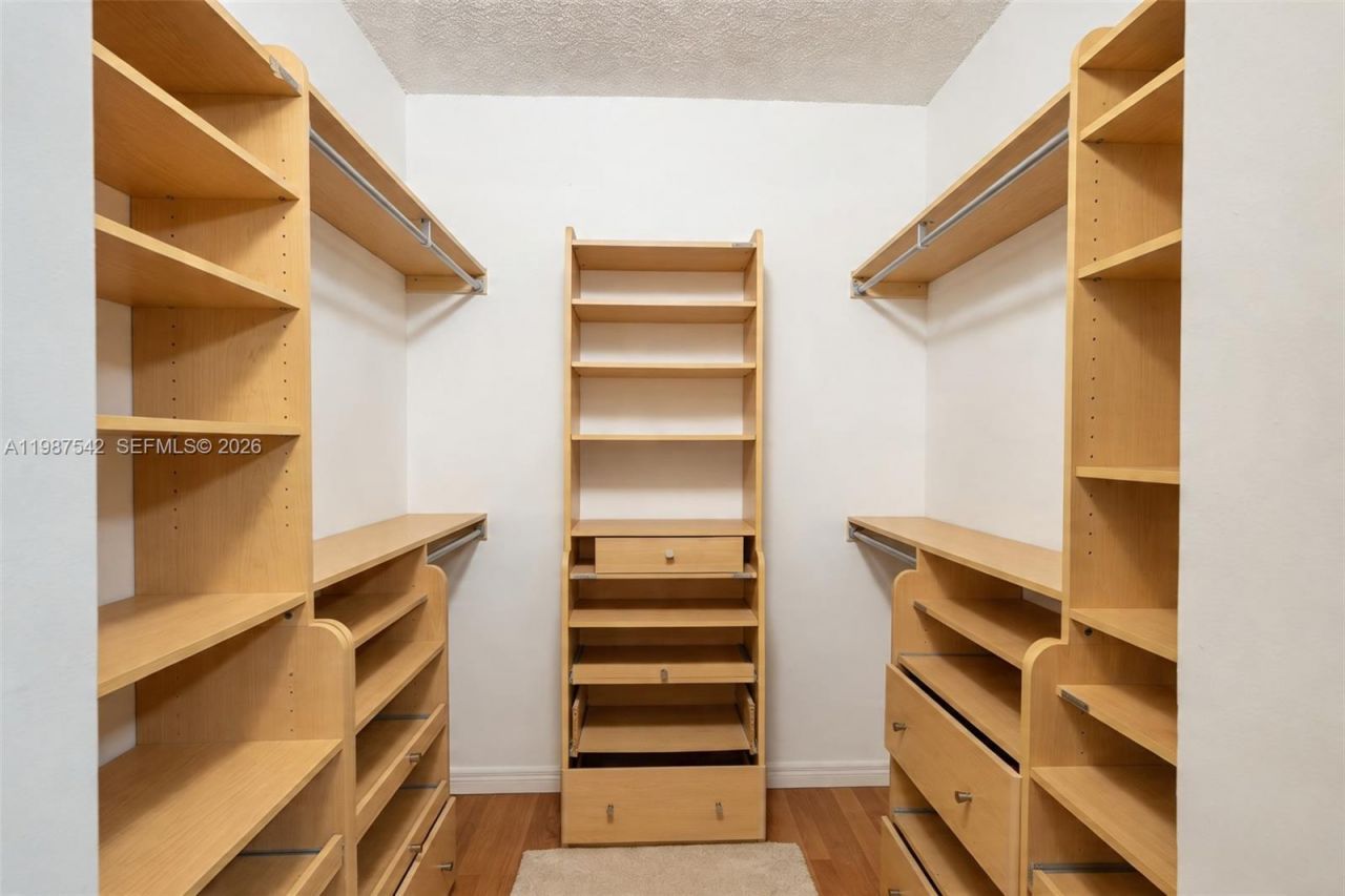 1453 Majesty Terrace, Weston, FL 33327 Photo