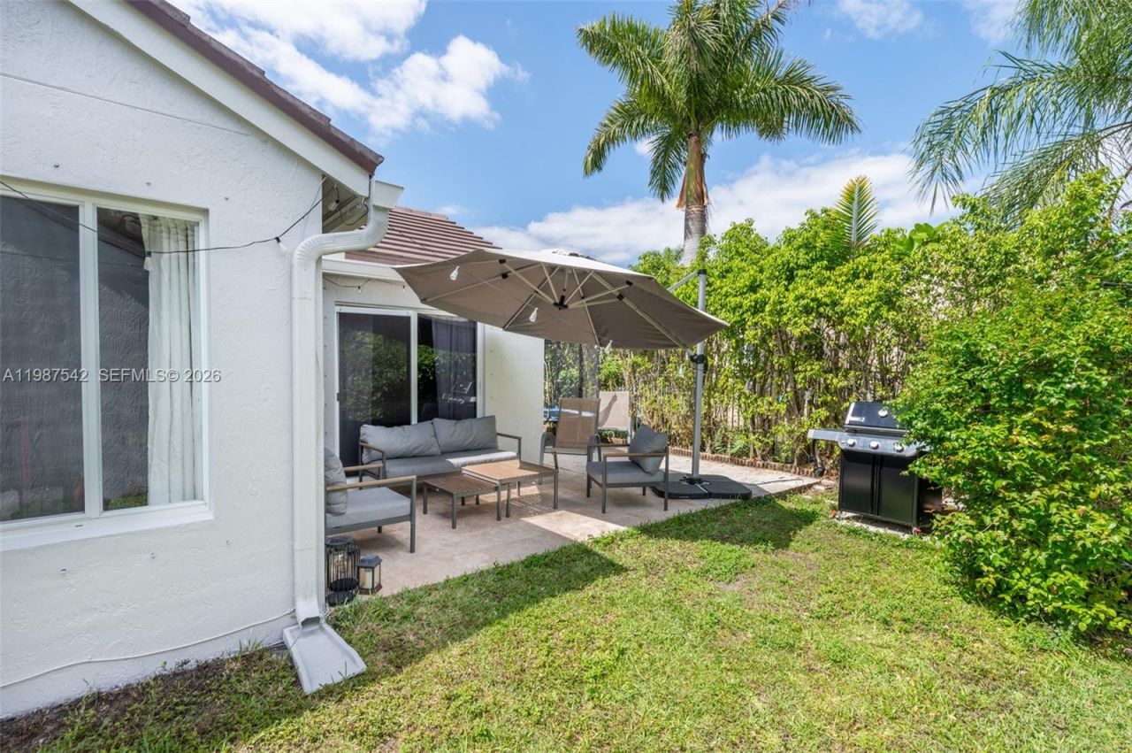 1453 Majesty Terrace, Weston, FL 33327 Photo