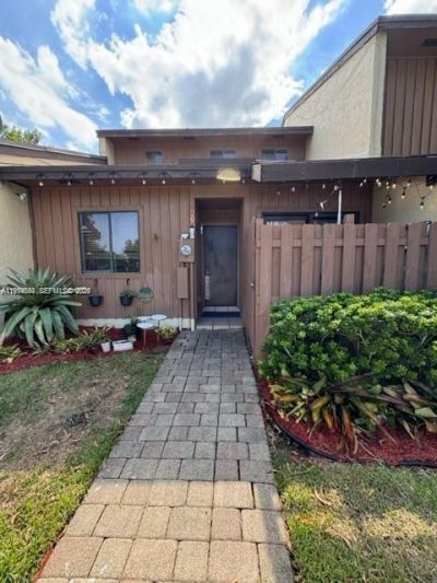 4183 SW 87th Ter, Davie, FL 33328 Photo