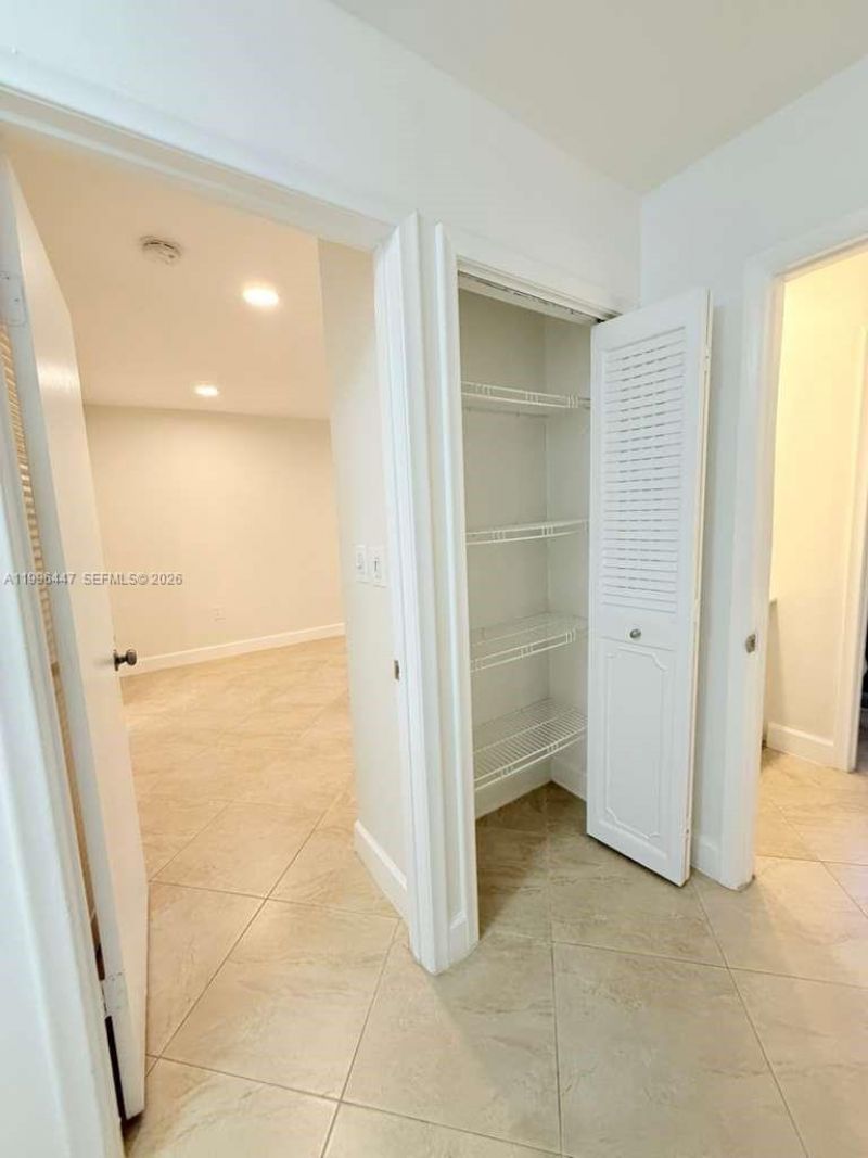 325 NE 131st St, Unit A, North Miami, FL 33161 Photo