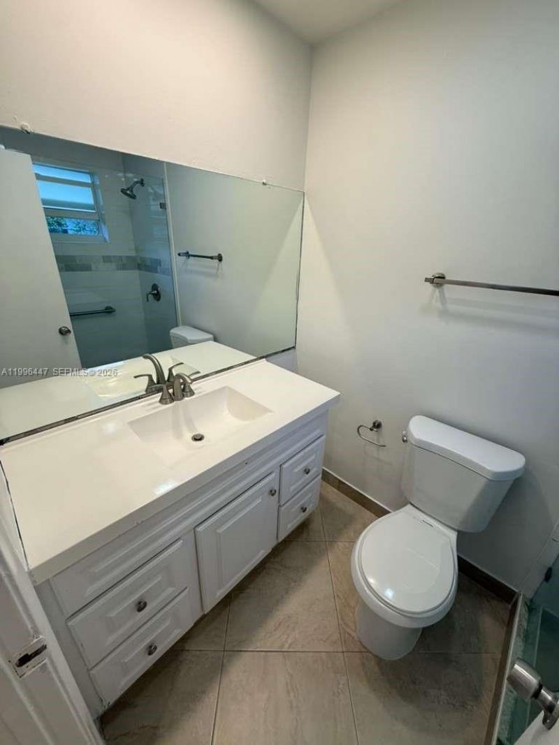 325 NE 131st St, Unit A, North Miami, FL 33161 Photo