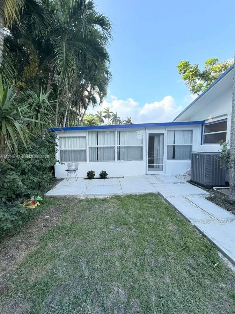 325 NE 131st St, Unit A, North Miami, FL 33161 Photo