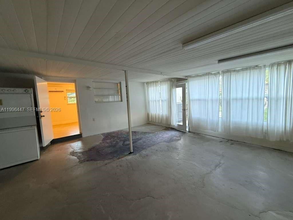 325 NE 131st St, Unit A, North Miami, FL 33161 Photo