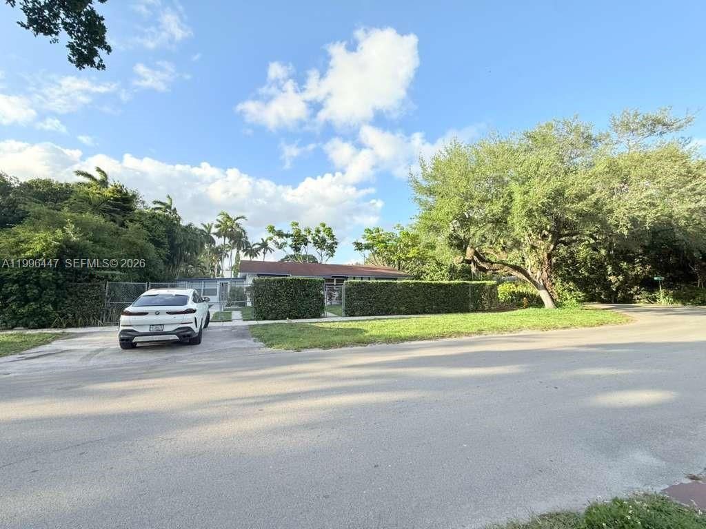 325 NE 131st St, Unit A, North Miami, FL 33161 Photo