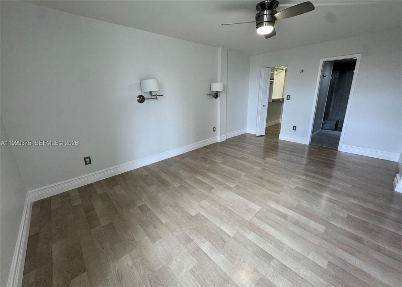 14415 N Kendall Dr, Unit 405G, Miami, FL 33186 Photo