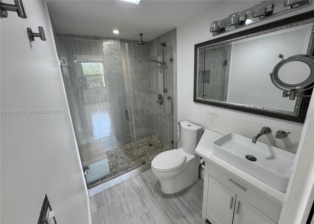 14415 N Kendall Dr, Unit 405G, Miami, FL 33186 Photo