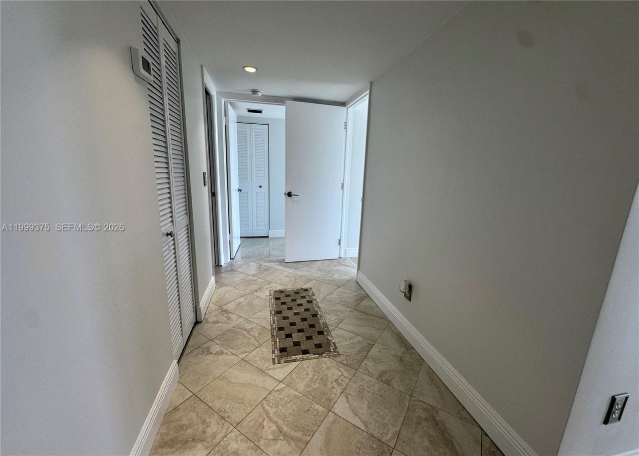 14415 N Kendall Dr, Unit 405G, Miami, FL 33186 Photo