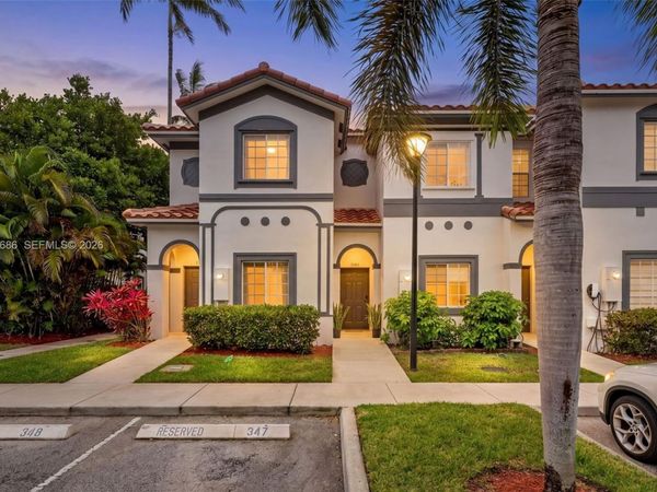 7802 Catalina Cir, Tamarac, FL 33321