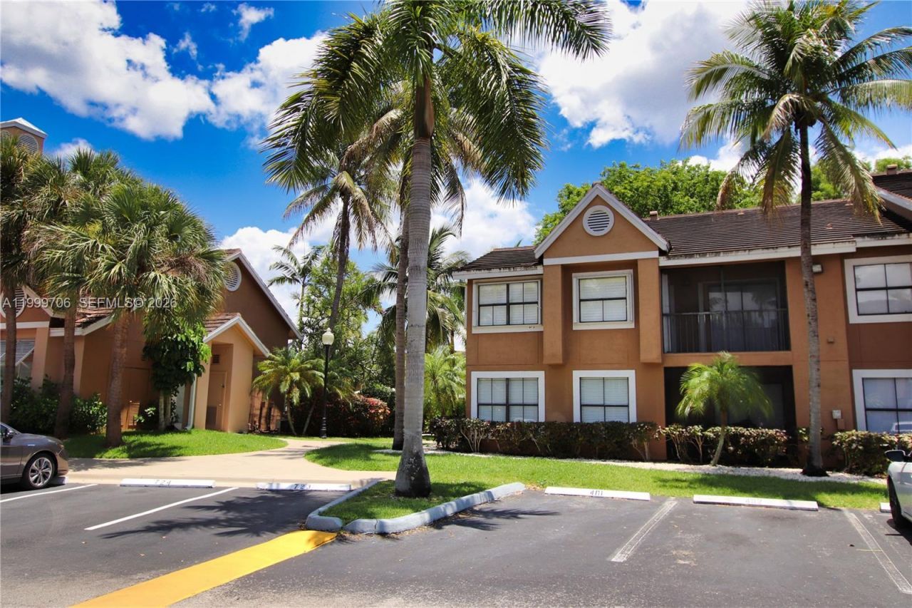 10681 SW 156th Pl, Unit 402, Miami, FL 33196 Photo