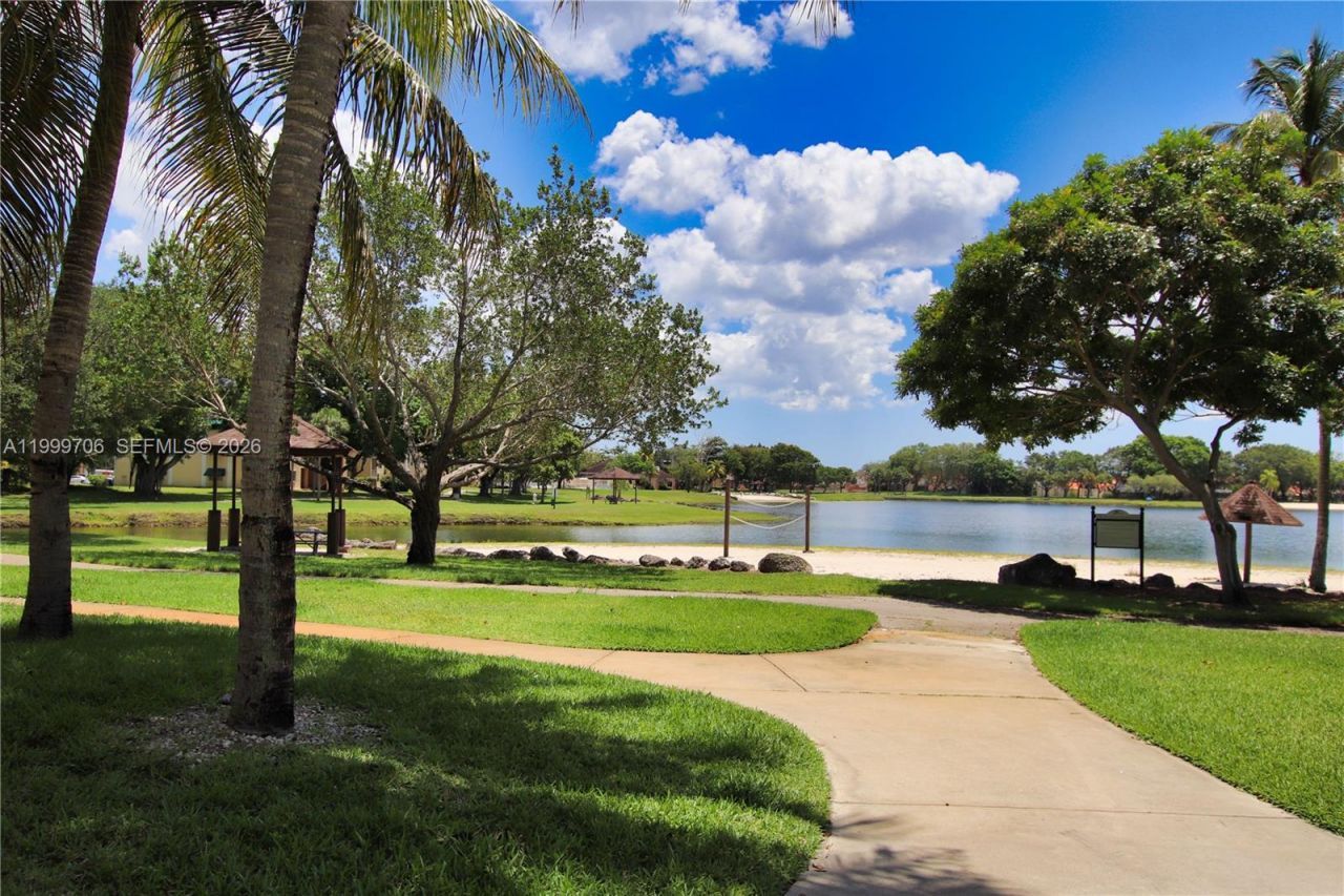 10681 SW 156th Pl, Unit 402, Miami, FL 33196 Photo