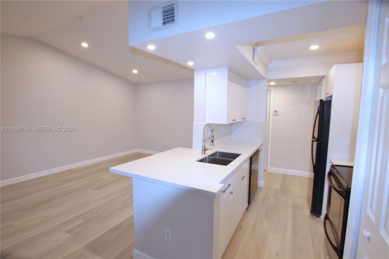 10681 SW 156th Pl, Unit 402, Miami, FL 33196 Photo