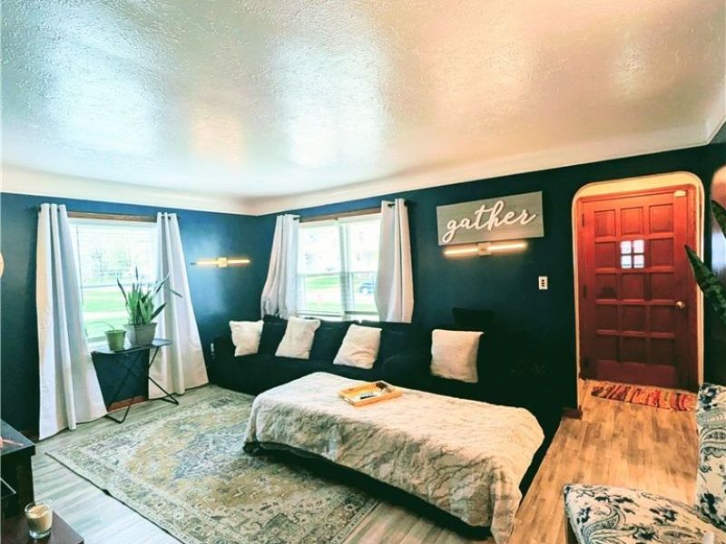 3309 Lincoln Avenue , Parma, OH 44134 Photo 6