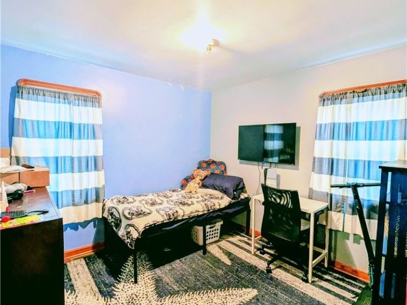 3309 Lincoln Avenue , Parma, OH 44134 Photo 9