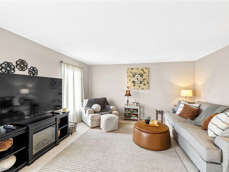 824 S Chillicothe Road, Unit 5, Aurora, OH 44202 Photo 15