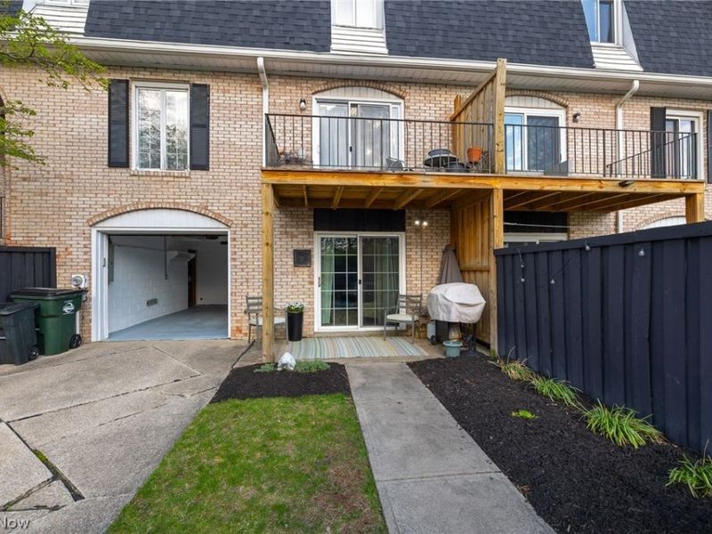 824 S Chillicothe Road, Unit 5, Aurora, OH 44202 Photo 4