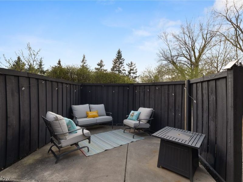 824 S Chillicothe Road, Unit 5, Aurora, OH 44202 Photo 6