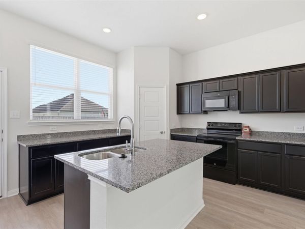 108 Maybelline RD, Jarrell, TX 76537