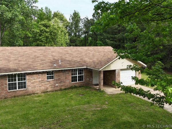 153 Tigerfish Loop, Broken Bow, OK 74728