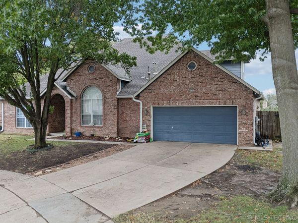 4301 S Beech Avenue , Broken Arrow, OK 74011
