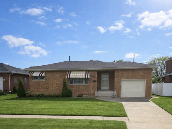 7421 Arkansas Avenue, Hammond, IN 46323