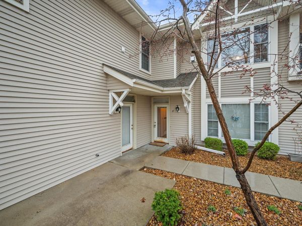 6235 Walnut Ln, Unit 8, Cudahy, WI 53110