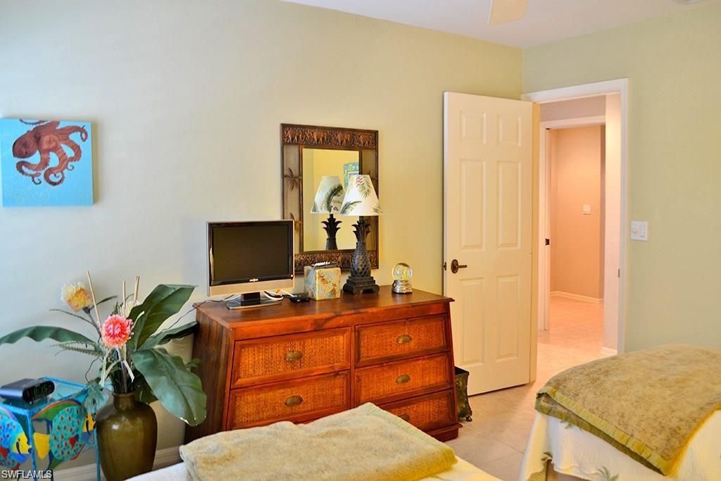 5635 Turtle Bay Dr, Unit 6, Naples, FL 34108 Photo