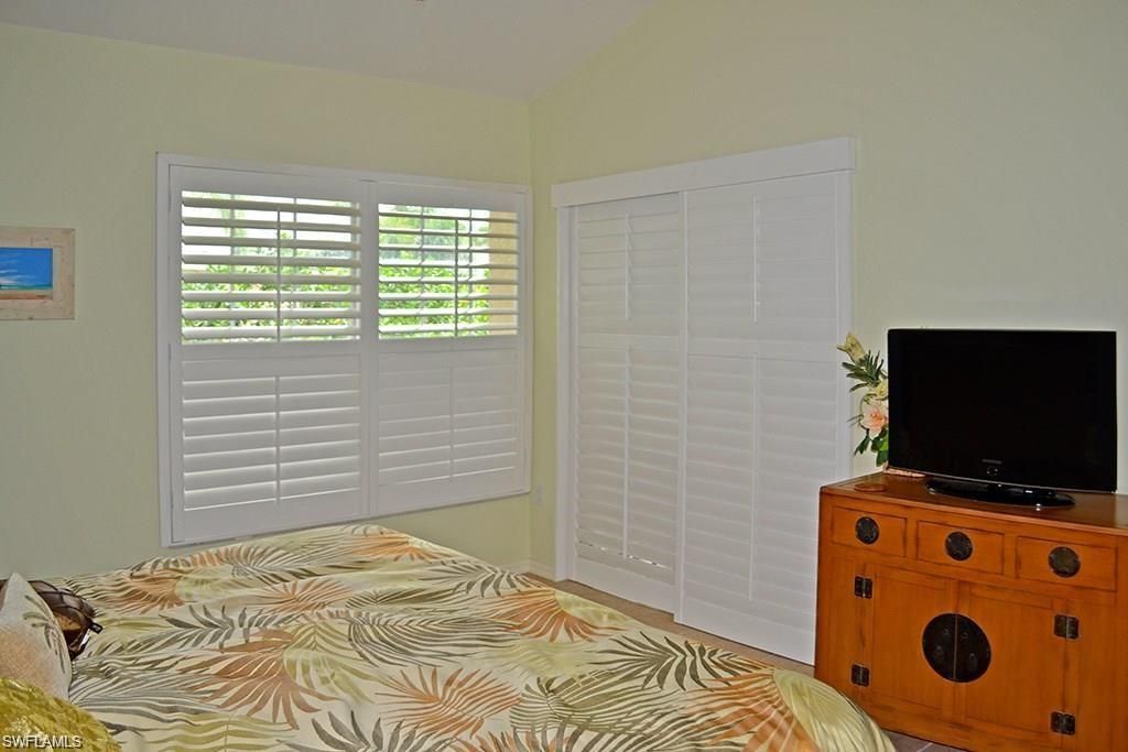 5635 Turtle Bay Dr, Unit 6, Naples, FL 34108 Photo