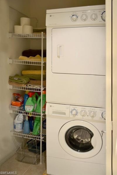 5635 Turtle Bay Dr, Unit 6, Naples, FL 34108 Photo