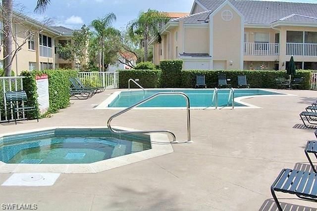 5635 Turtle Bay Dr, Unit 6, Naples, FL 34108 Photo