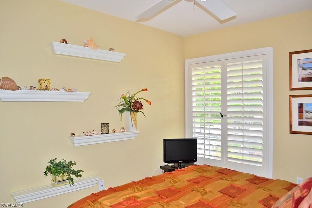 5635 Turtle Bay Dr, Unit 6, Naples, FL 34108 Photo
