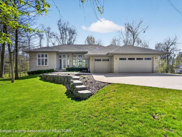 4270 Shadow Ridge, Okemos, MI 48864