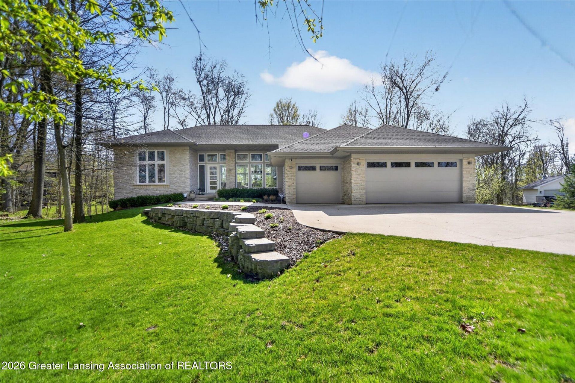 4270 Shadow Ridge, Okemos, MI 48864 Main Photo