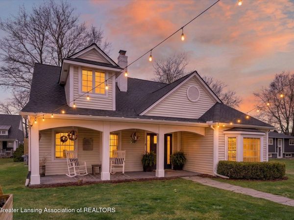 8325 Cooley Beach Drive, White Lake, MI 48386