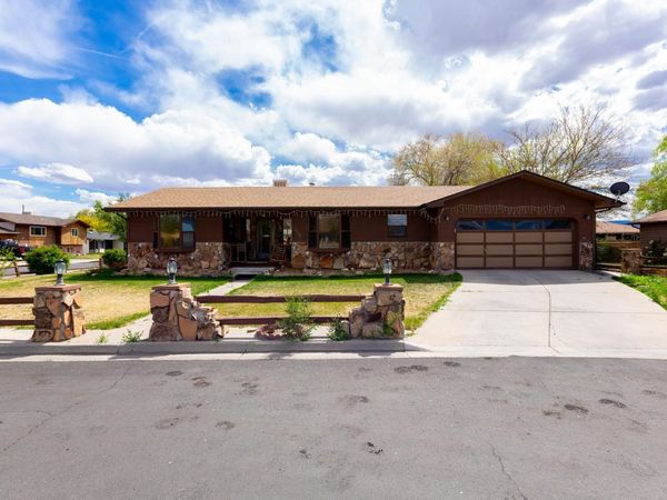 489 Ol Sun Drive, Grand Junction, CO 81504
