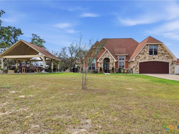 790 Spanish Grant Road, Goliad, TX 77963