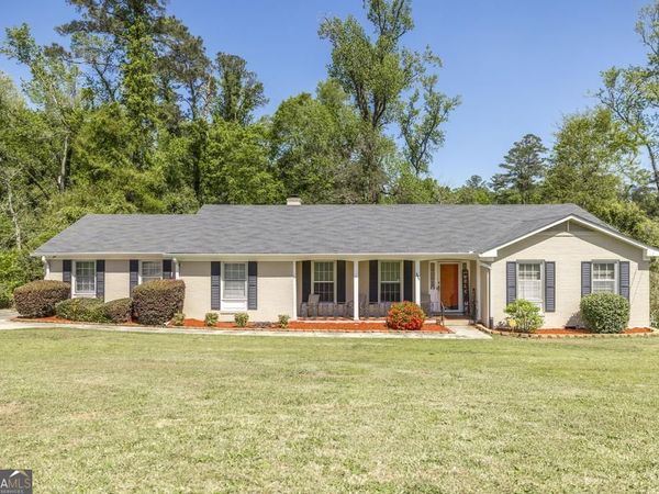 2925 Thornwood Drive, Macon, GA 31204