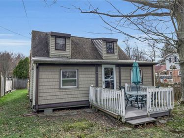 359 E Sterling Avenue, Angola, NY 14006