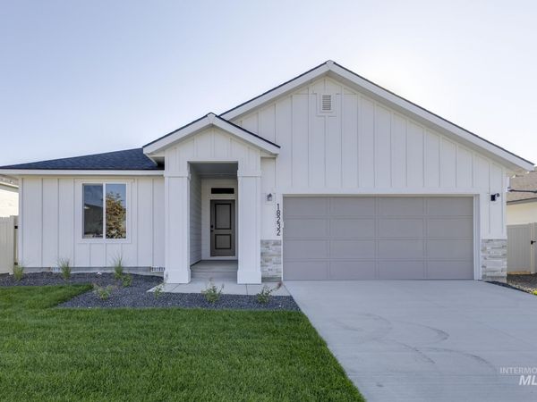 7083 E Shields Dr, Nampa, ID 83687