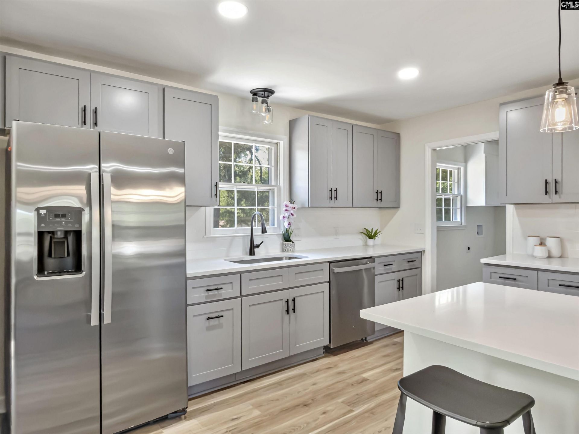 114 Azalea Drive Photo 5