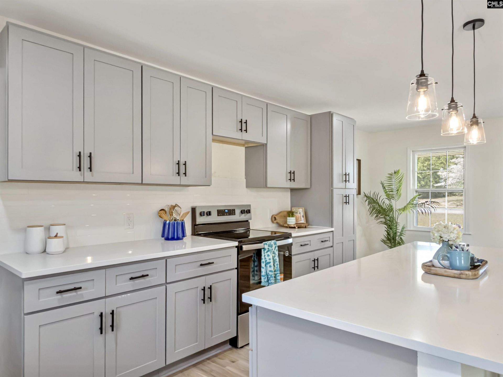 114 Azalea Drive Photo 8