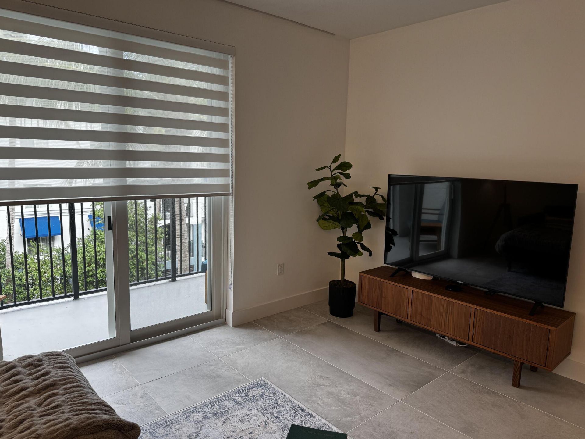 250 NE 3rd Avenue, Unit 1-416, Delray Beach, FL 33444 Photo