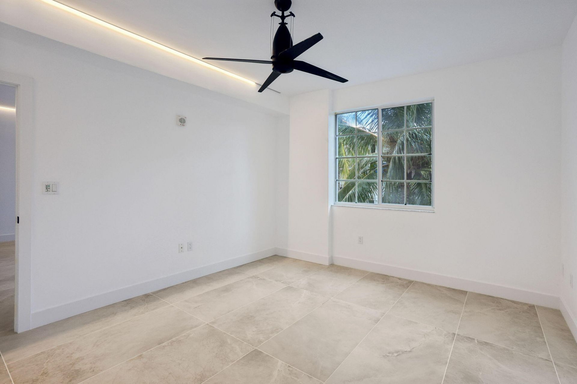 250 NE 3rd Avenue, Unit 1-416, Delray Beach, FL 33444 Photo