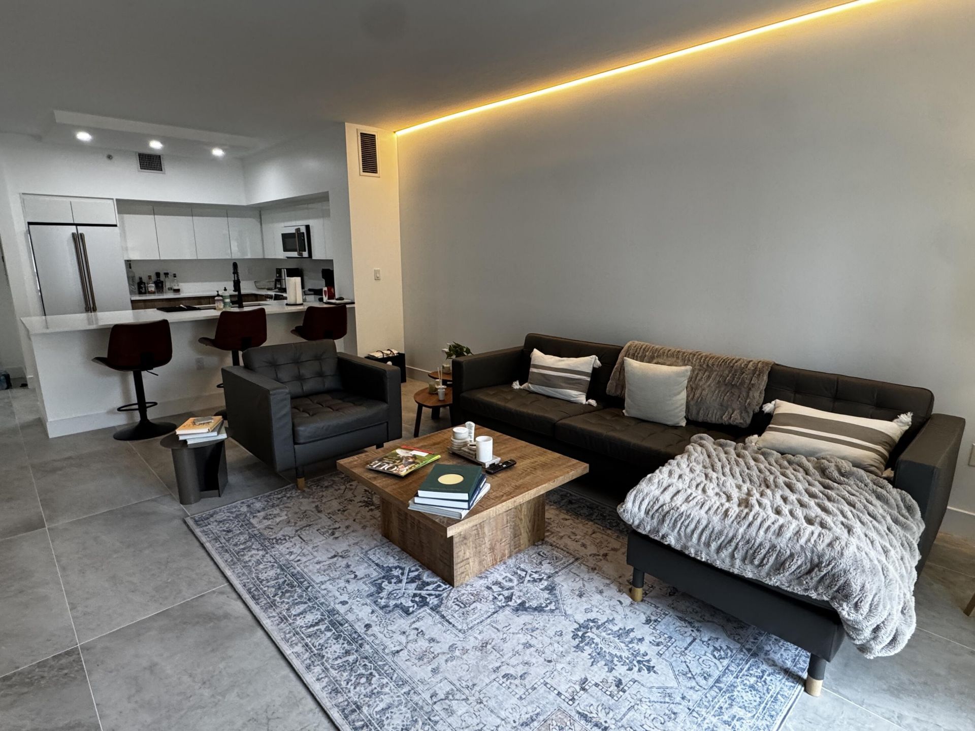 250 NE 3rd Avenue, Unit 1-416, Delray Beach, FL 33444 Photo