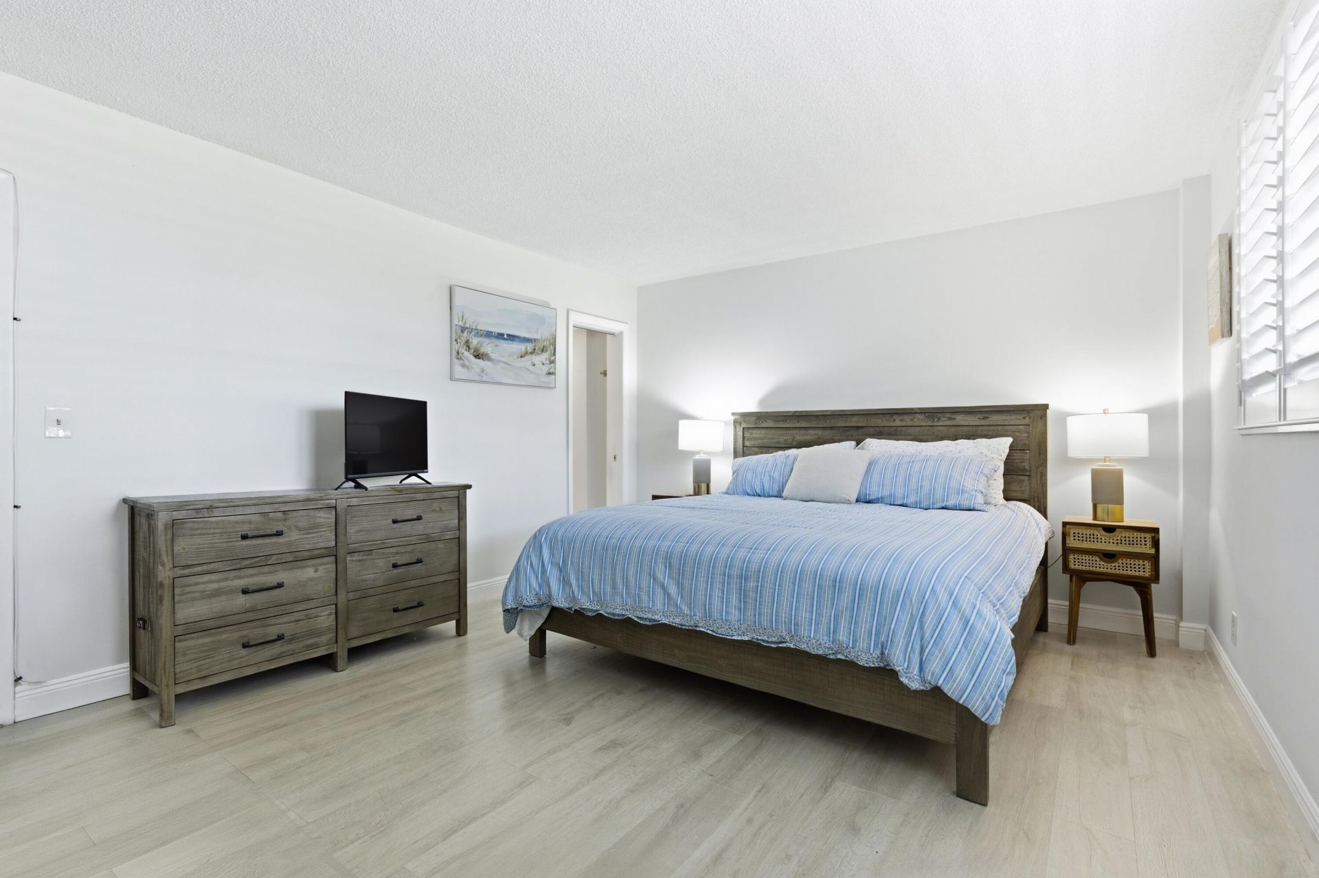 139 Sunrise Avenue, Unit 102, Palm Beach, FL 33480 Photo